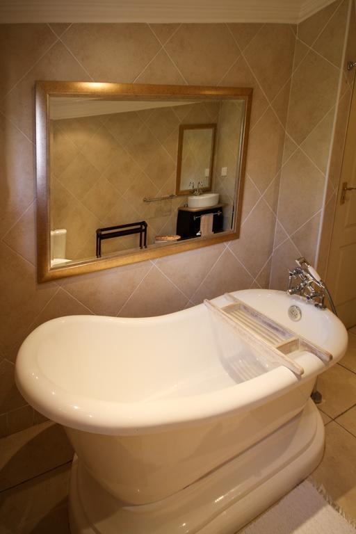 Shani Guest House Brooklyn  Экстерьер фото